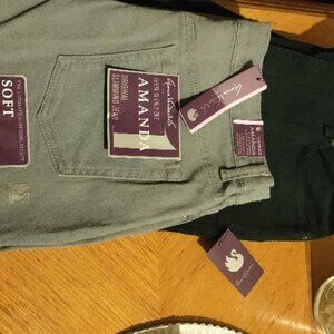 Gloria Vanderbilt - Amanda Jeans - Size 12 average